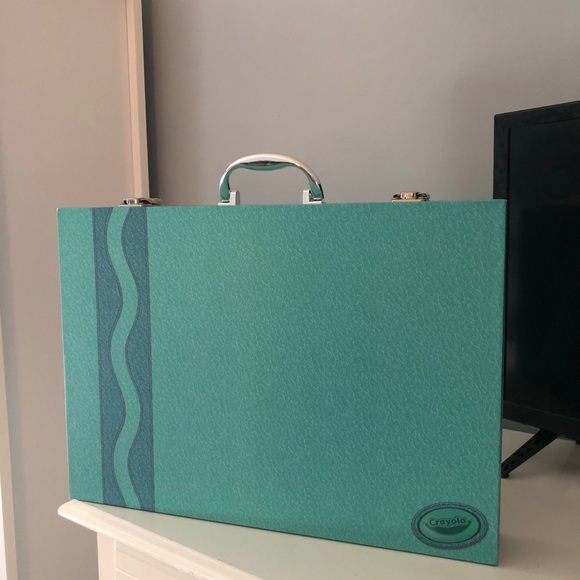 New Crayola Virtual Design Pro - Picture 1 of 3